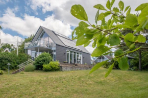 Amazing Home In Knebel With 4 Bedrooms, Sauna And Internet, Ebeltoft